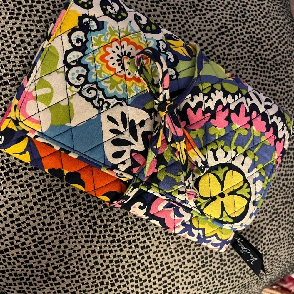 Vera Bradley jewelry travel roll - Picture 2 of 11